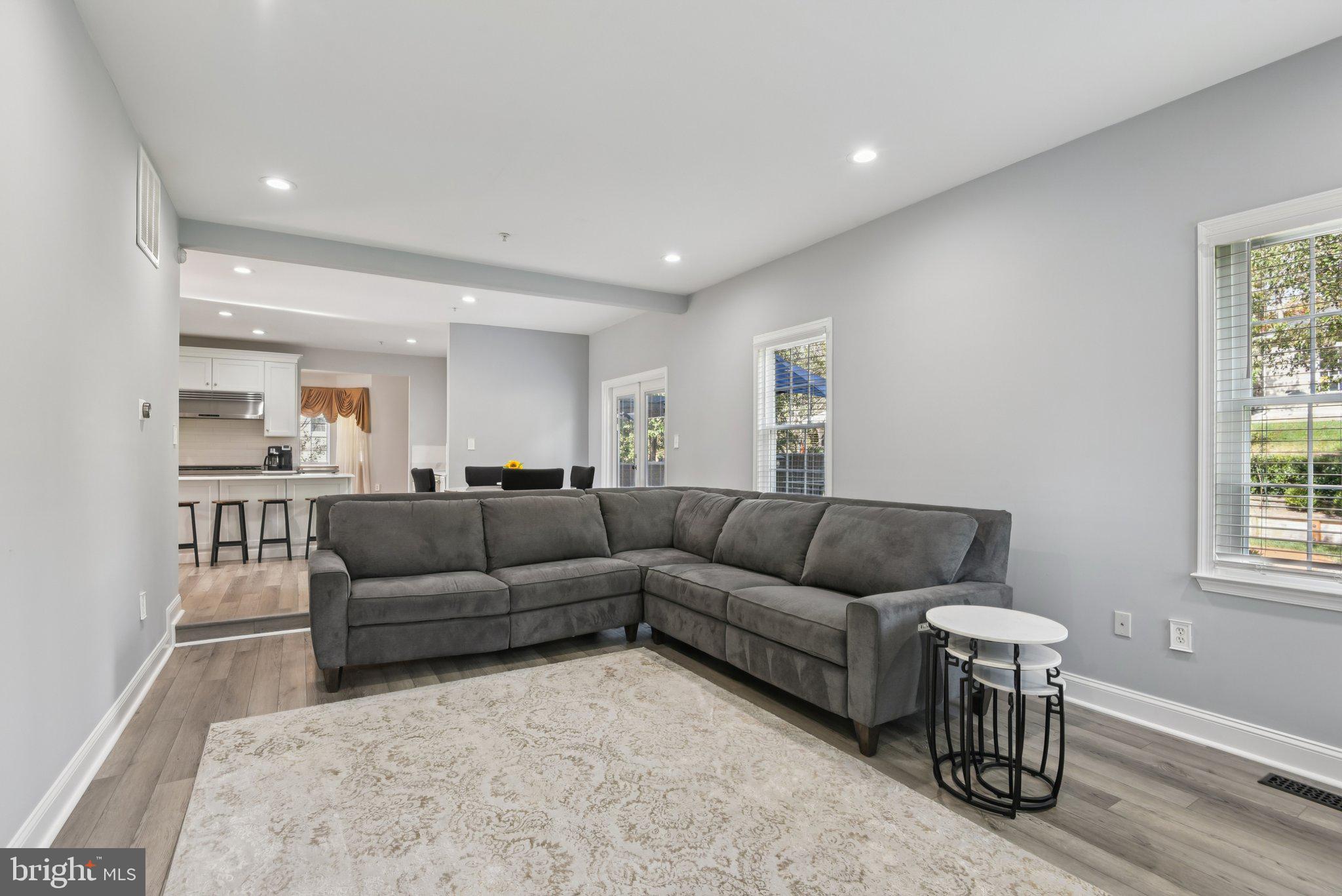 CLINTON ACRES - Residential