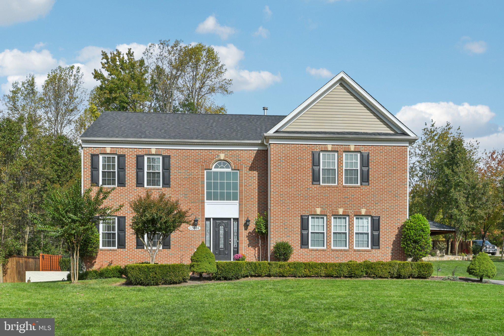 CLINTON ACRES - Residential