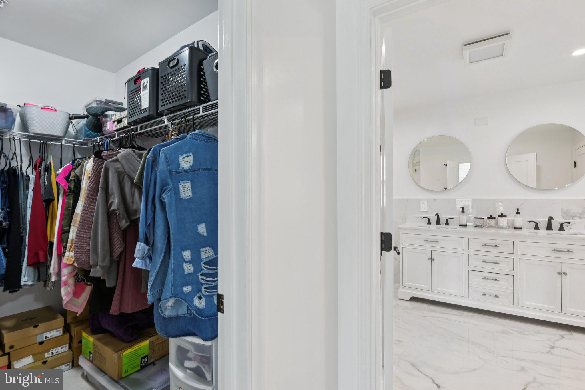 CLINTON ACRES - Residential