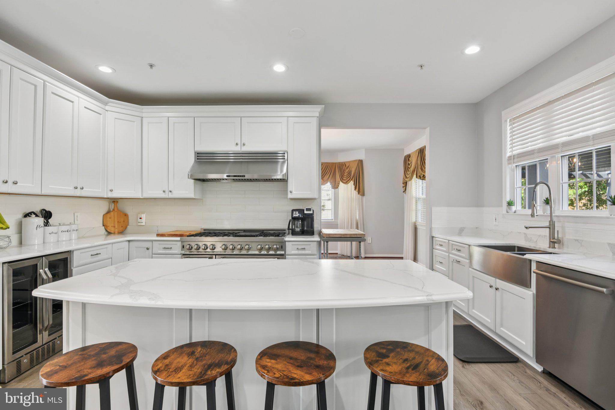 CLINTON ACRES - Residential