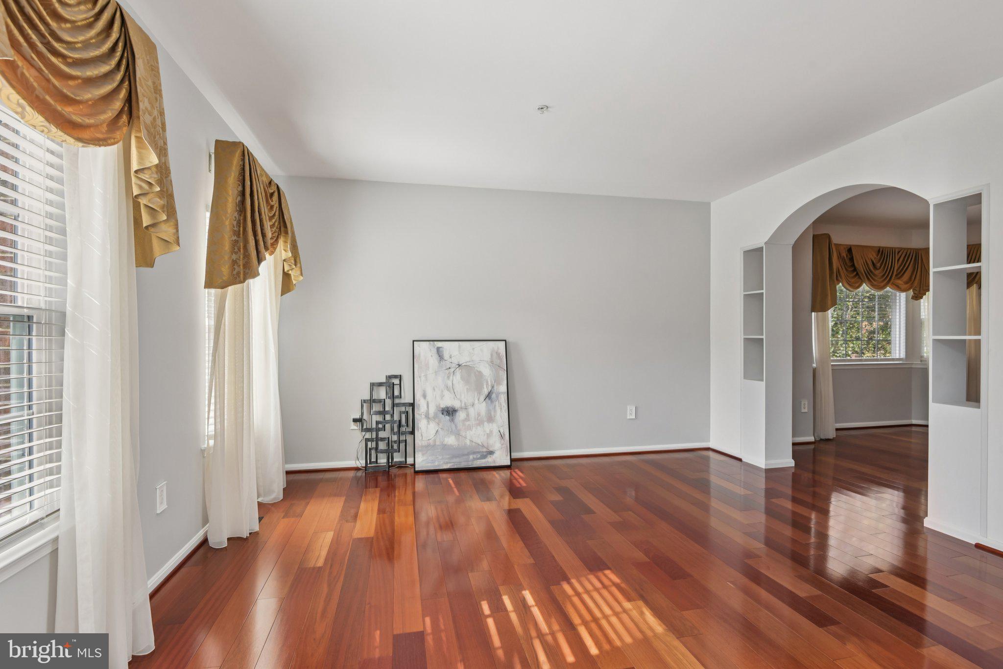 CLINTON ACRES - Residential