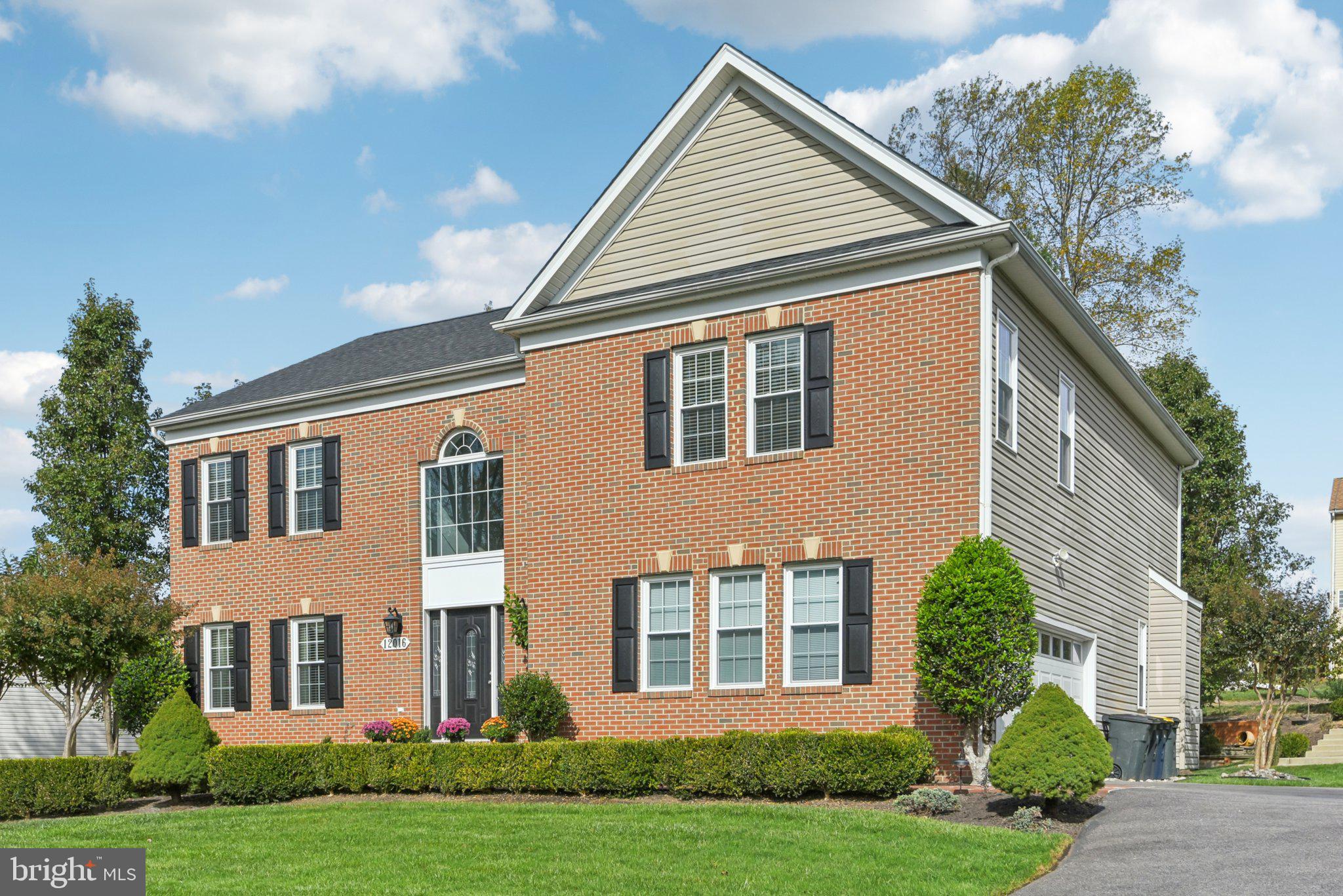 CLINTON ACRES - Residential