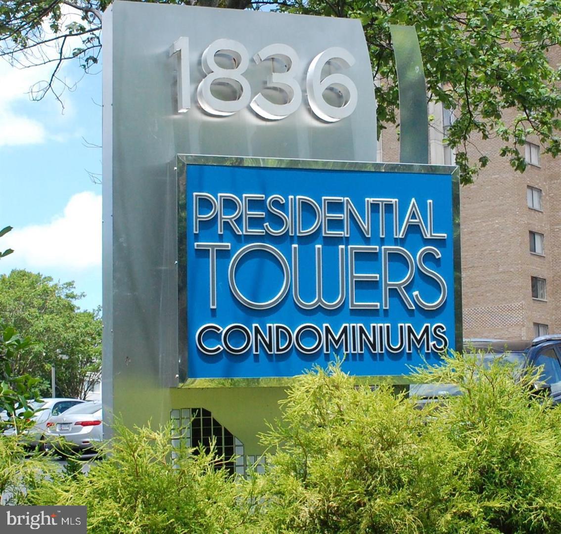 PRESIDENTIAL TOWERS - Residential