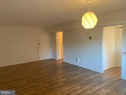 PRESIDENTIAL TOWERS - Residential