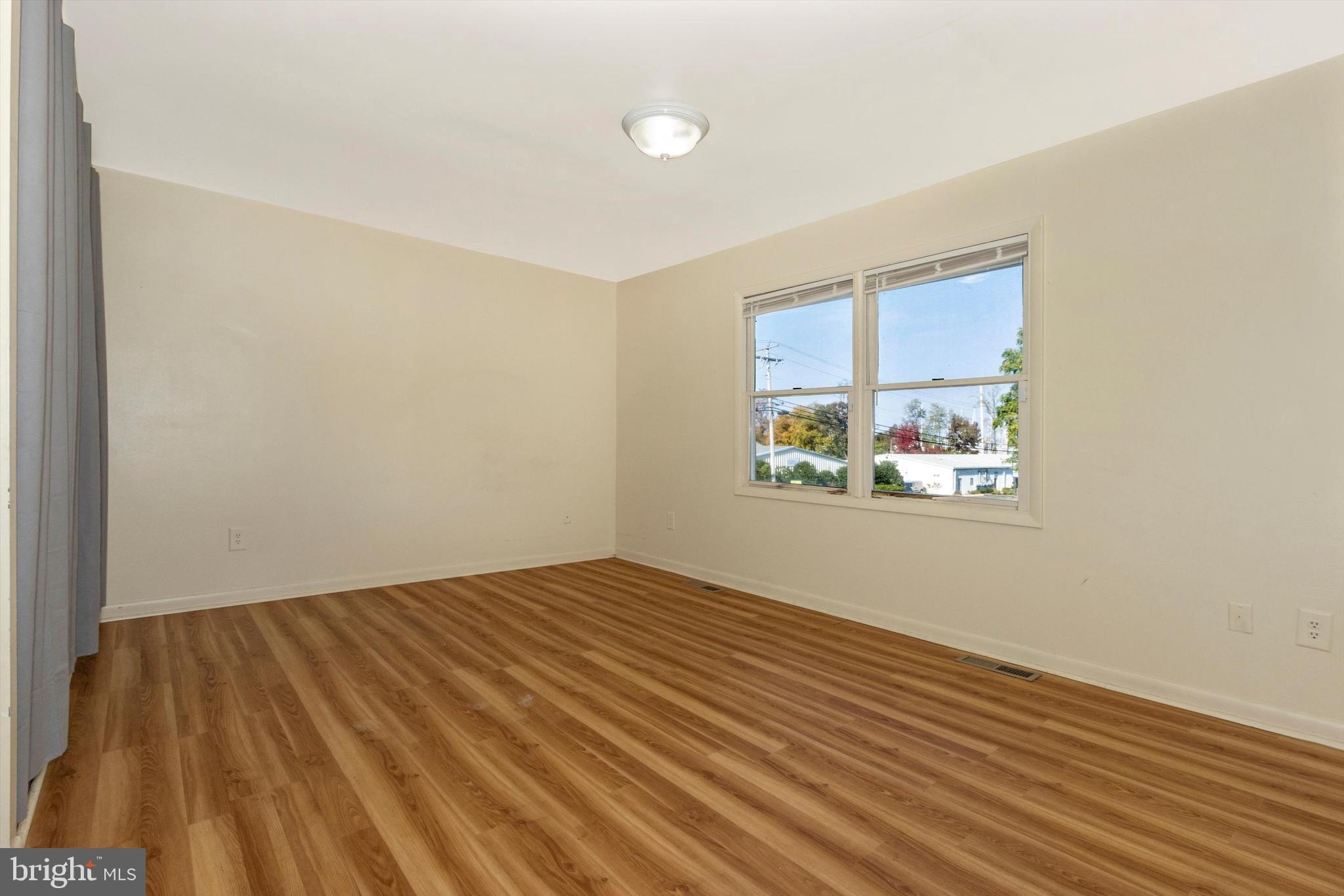 WILSHIRE - Residential