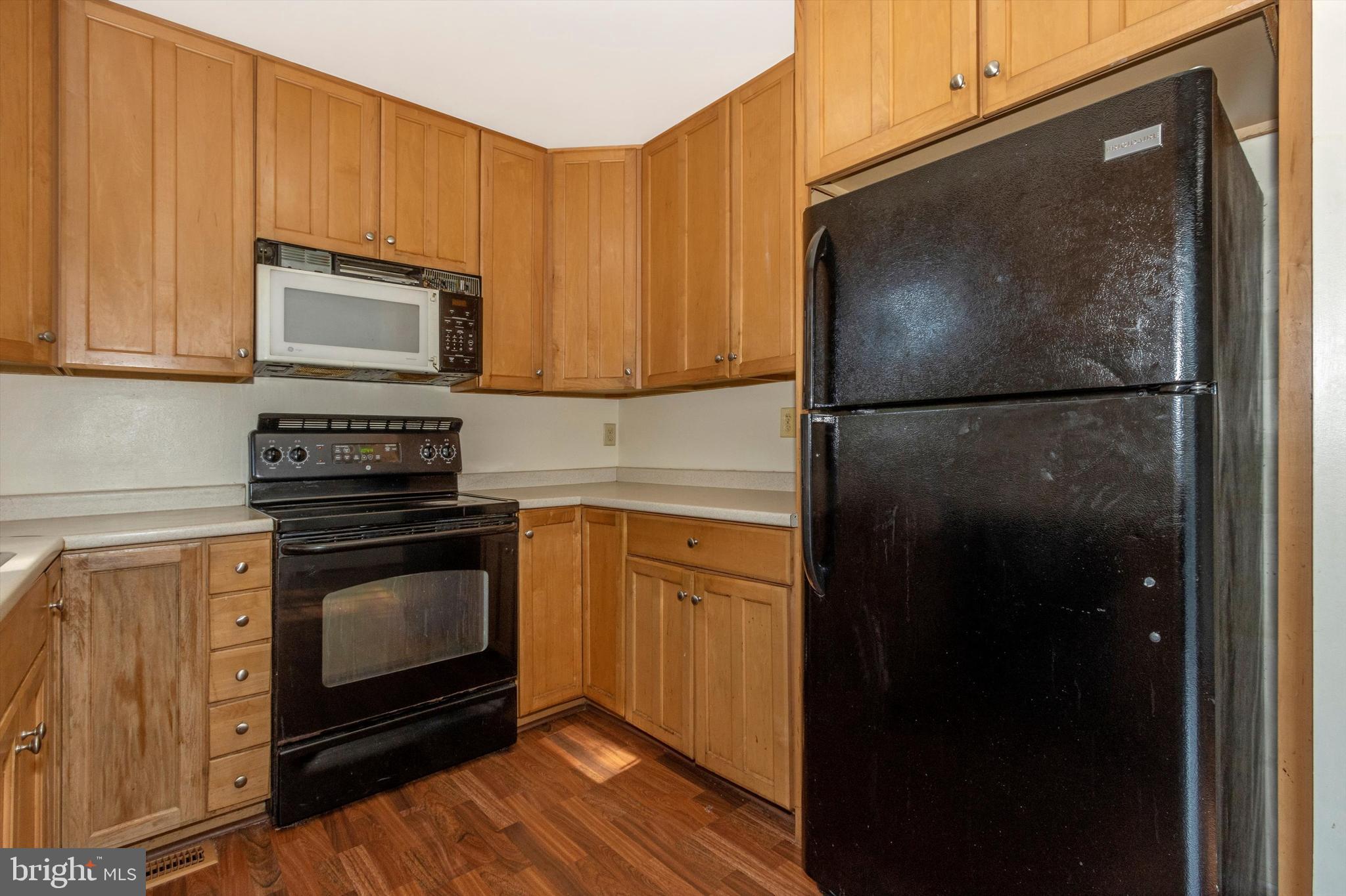 WILSHIRE - Residential