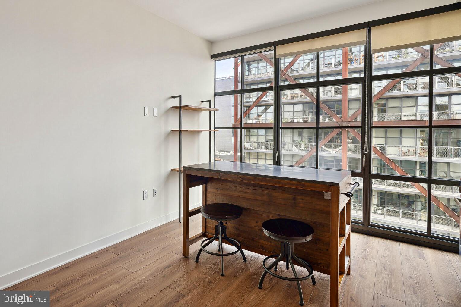 2030 8TH STREET NW PH-5