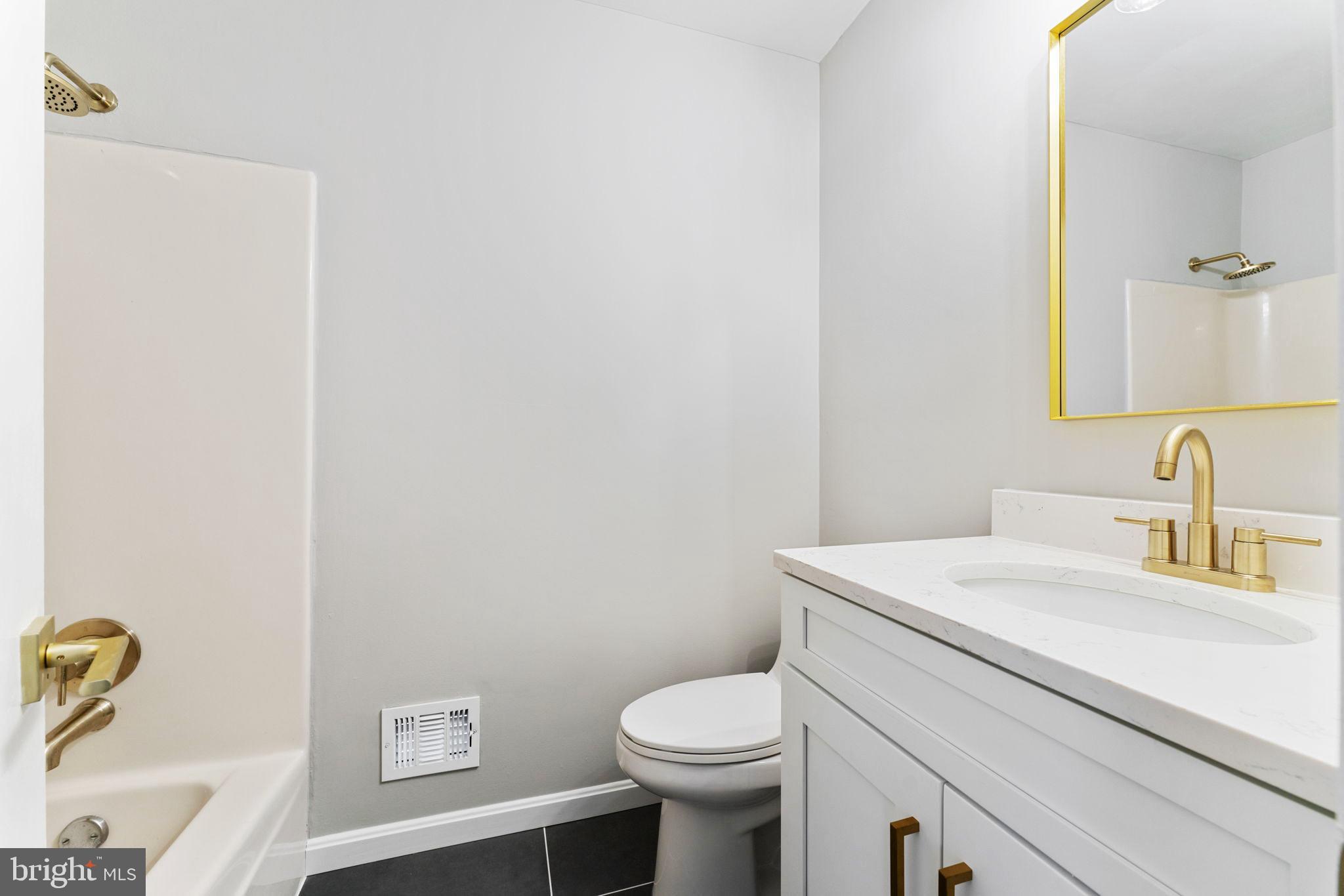 NEW MARK COMMONS - Residential