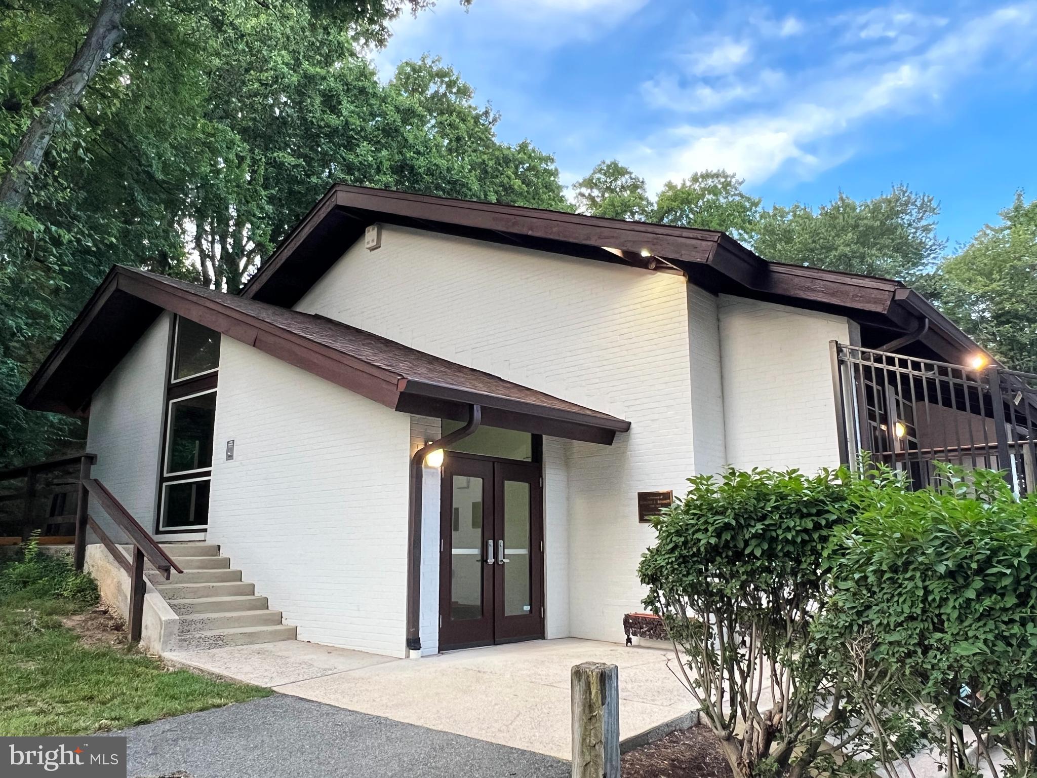 NEW MARK COMMONS - Residential