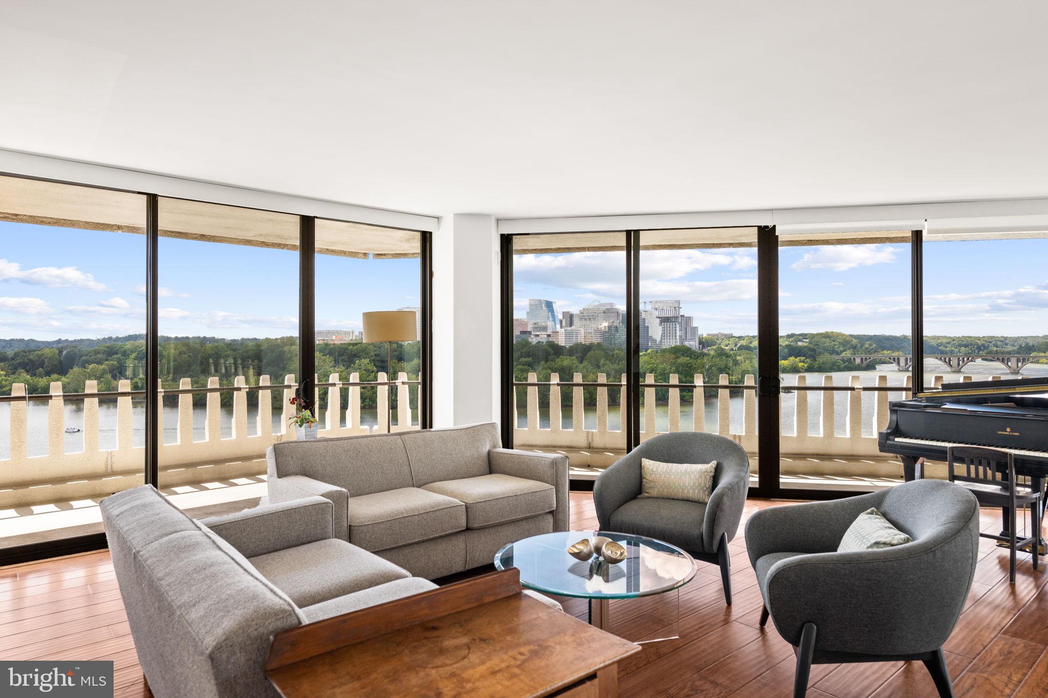 FOGGY BOTTOM - Residential