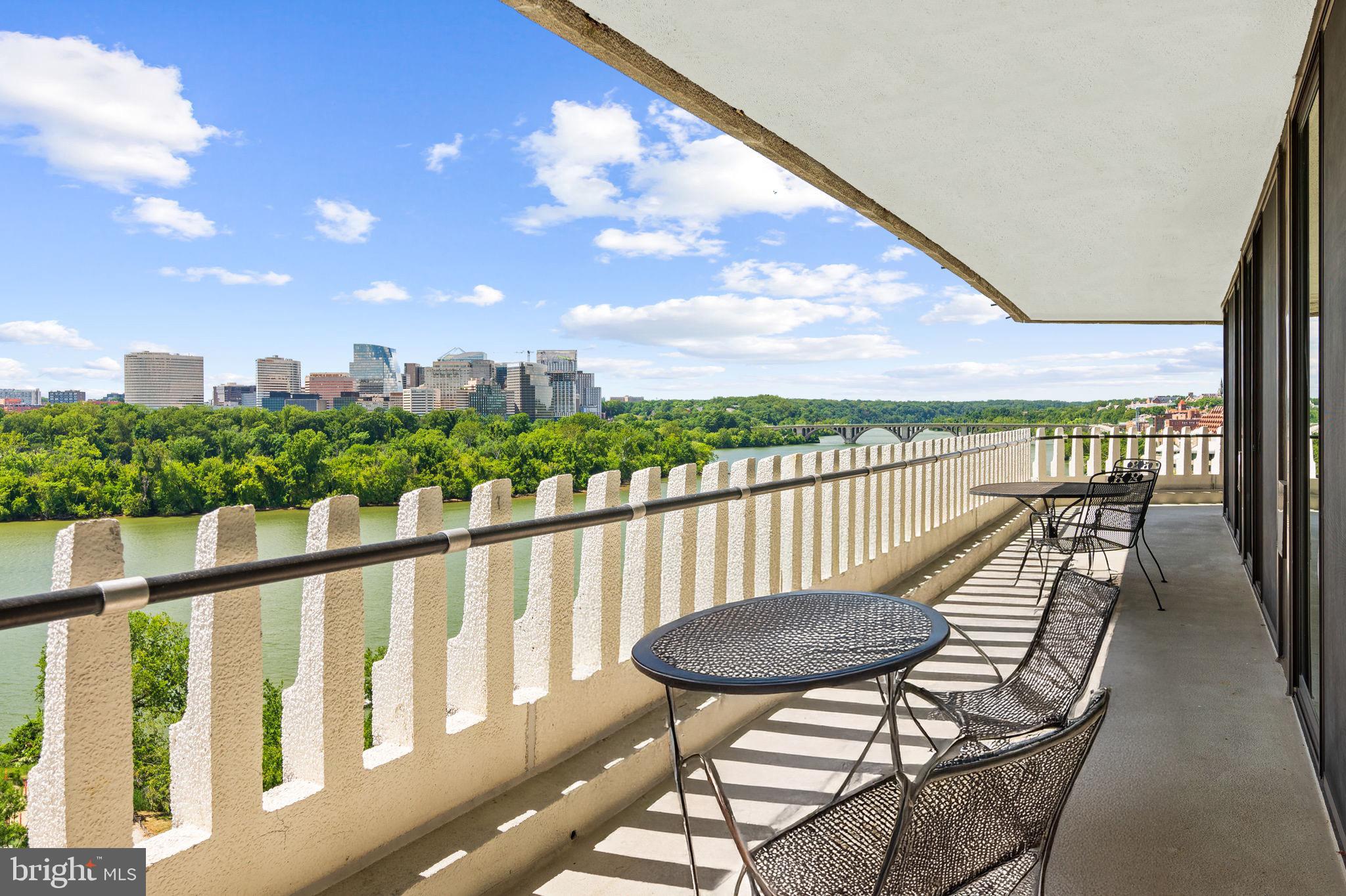 FOGGY BOTTOM - Residential