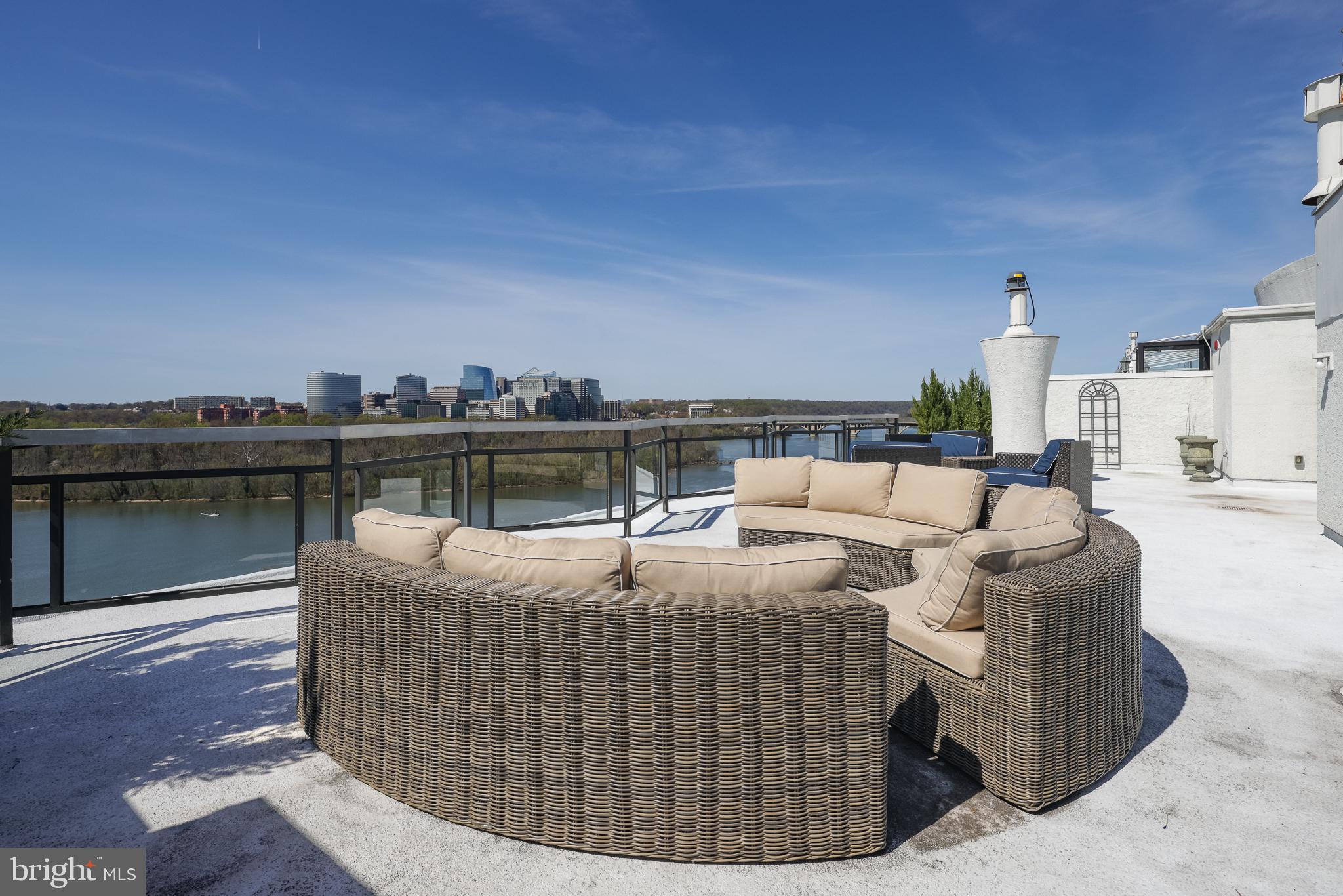 FOGGY BOTTOM - Residential