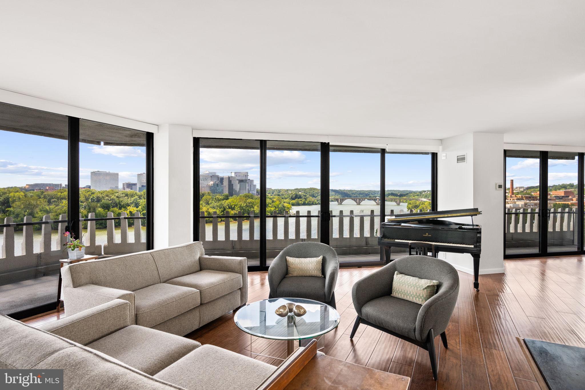 FOGGY BOTTOM - Residential