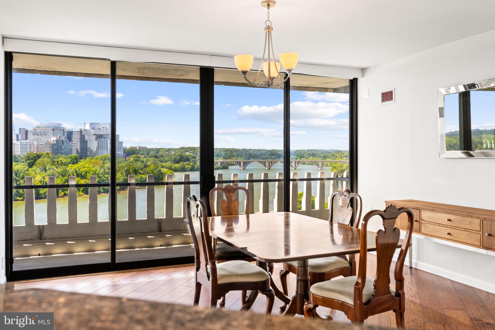FOGGY BOTTOM - Residential