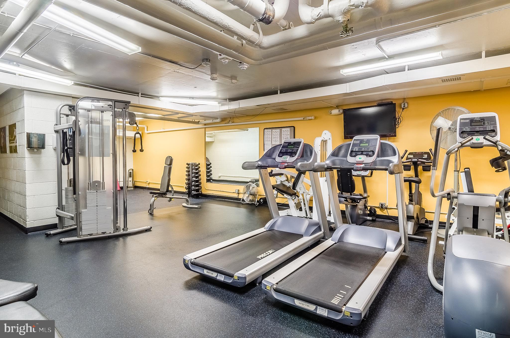 FOGGY BOTTOM - Residential