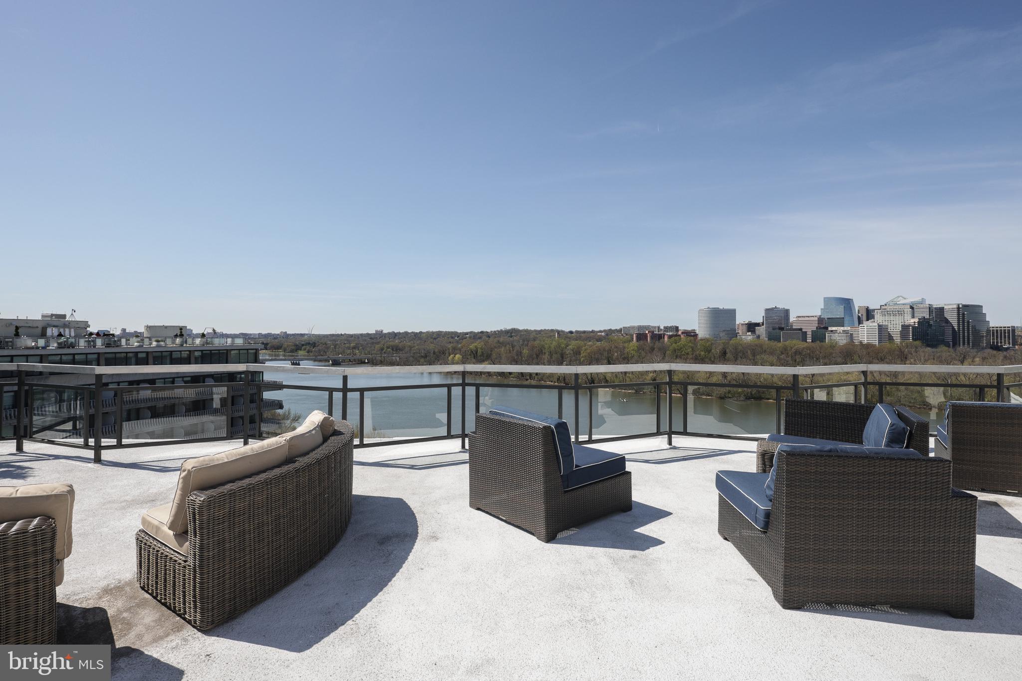 FOGGY BOTTOM - Residential