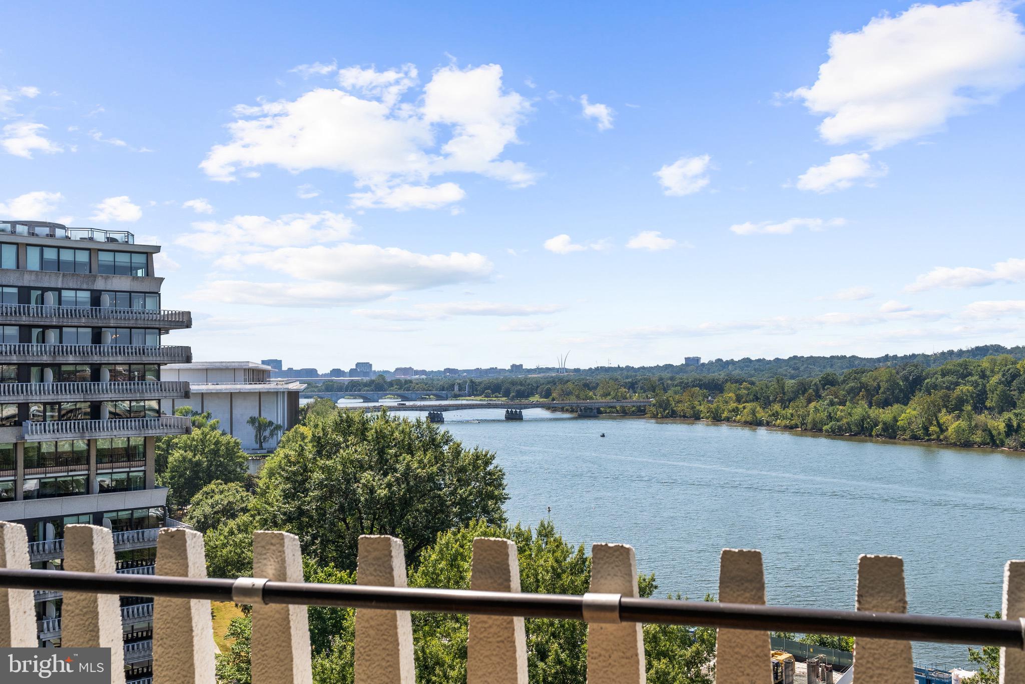 2700 VIRGINIA AVE NW 1101