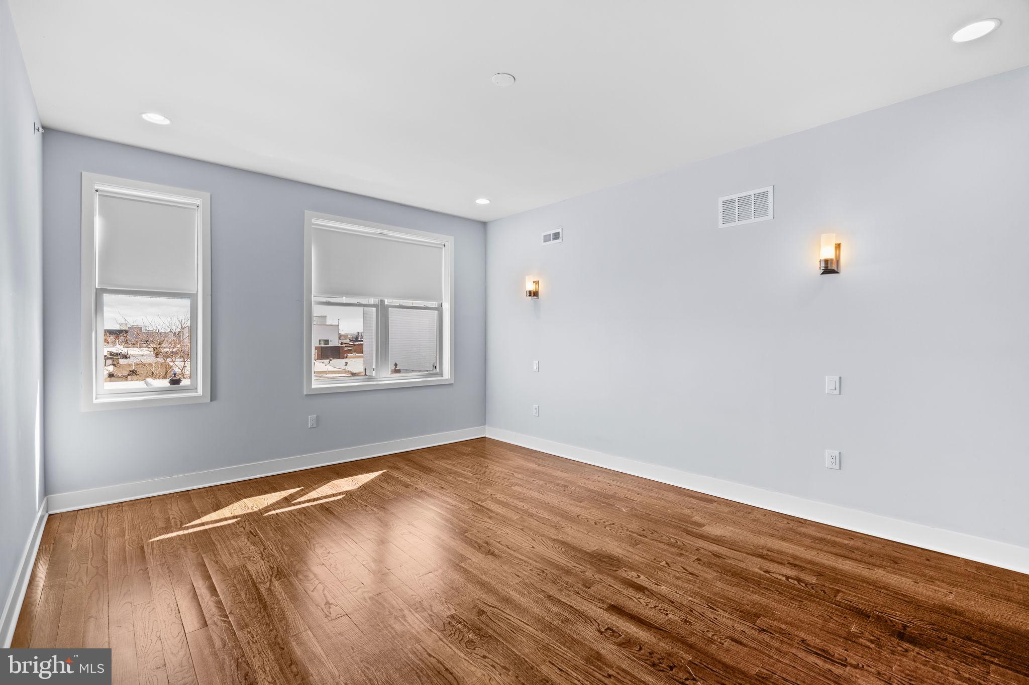 POINT BREEZE - Residential Lease