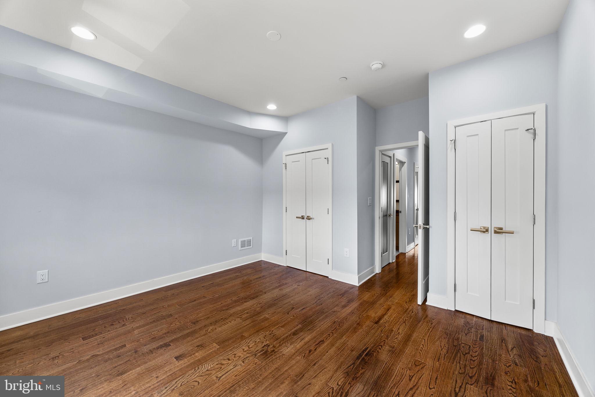 POINT BREEZE - Residential Lease