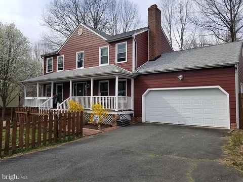Photo of 2028 Aquia Drive, STAFFORD, VA 22554 (MLS # VAST2048554)