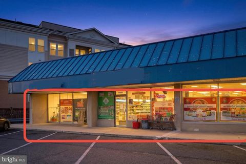 Photo of 11116 Lee Hwy, FAIRFAX, VA 22030 (MLS # VAFX2303698)