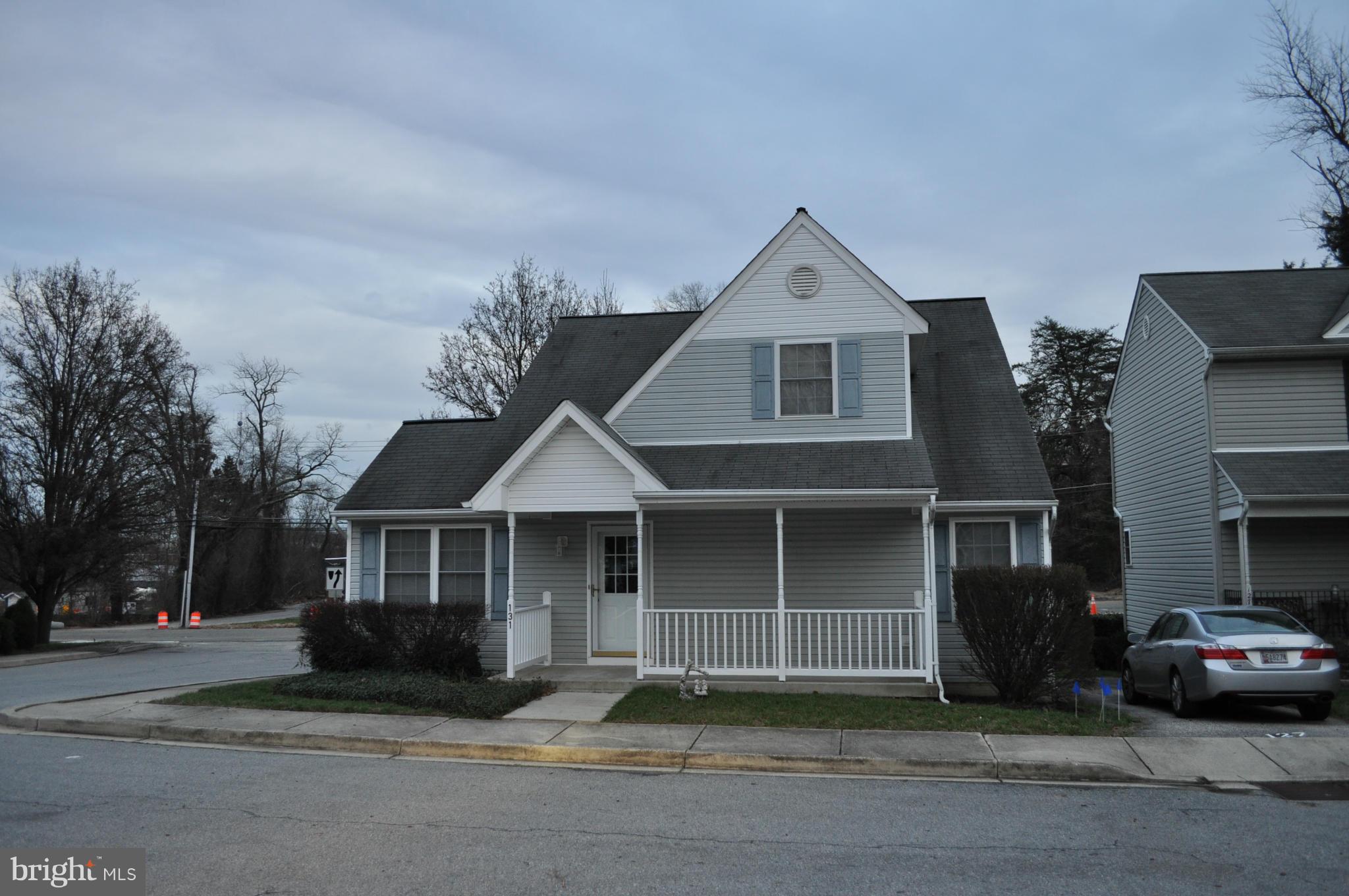 GRAY INN COURT - Residential Lease