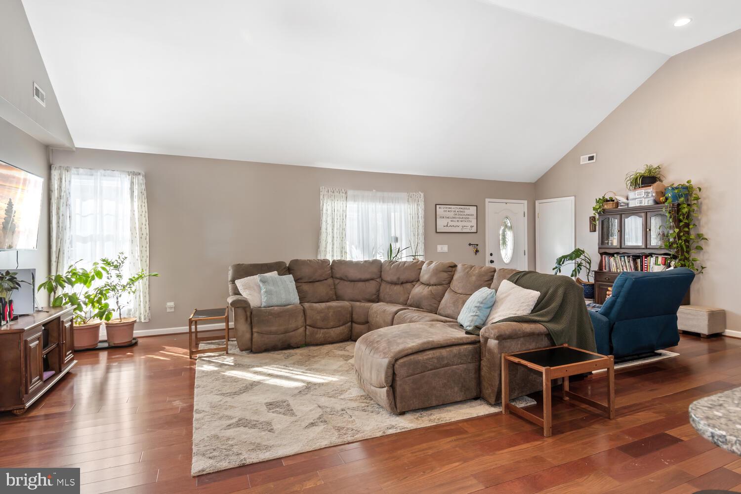 WYE HARBOR - Residential