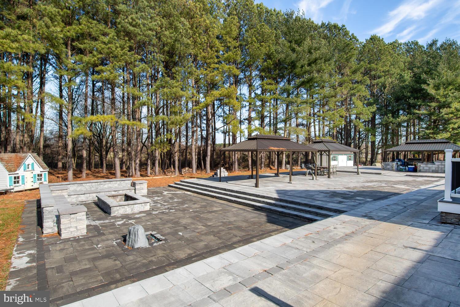 WYE HARBOR - Residential