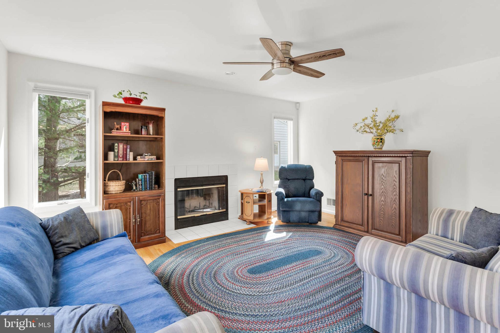 VILLAGE OF RIVER HILL - Residential