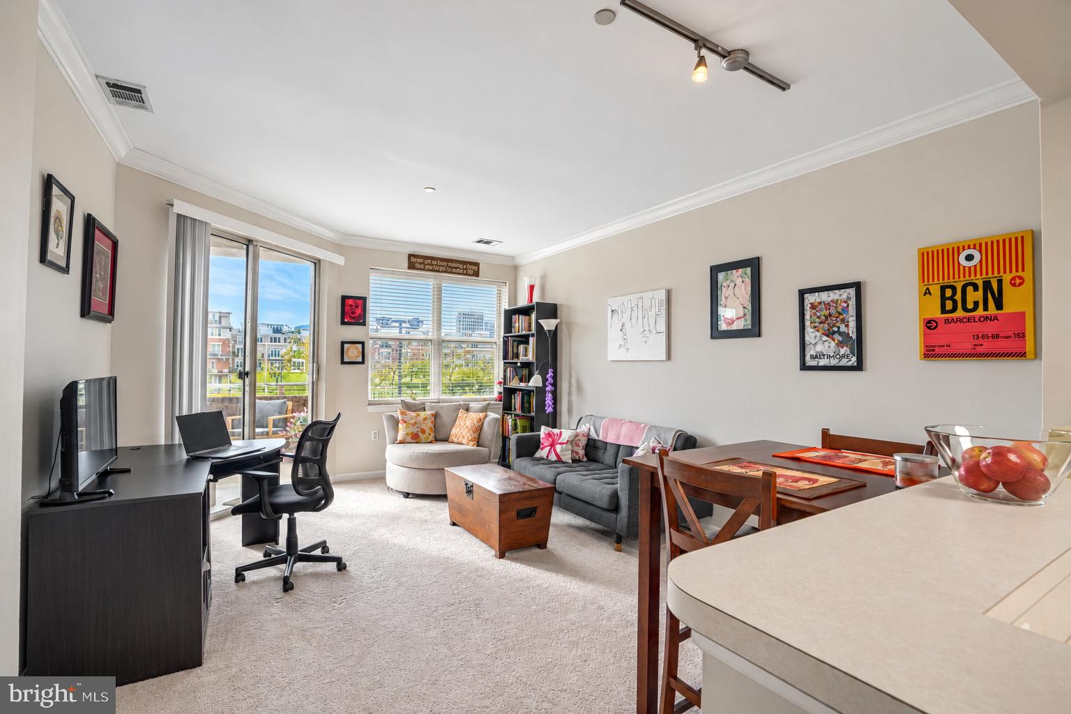 23 PIERSIDE DRIVE 127