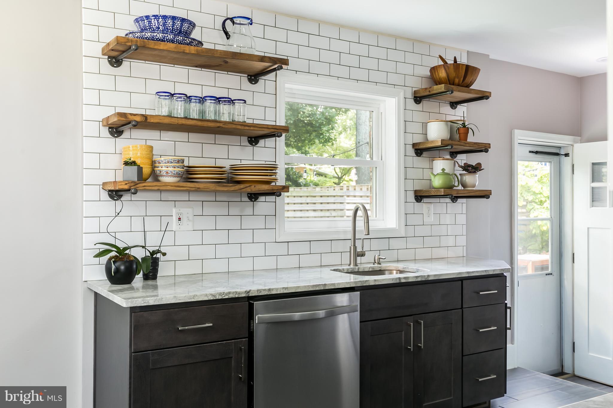 JOYCE HEIGHTS - Residential