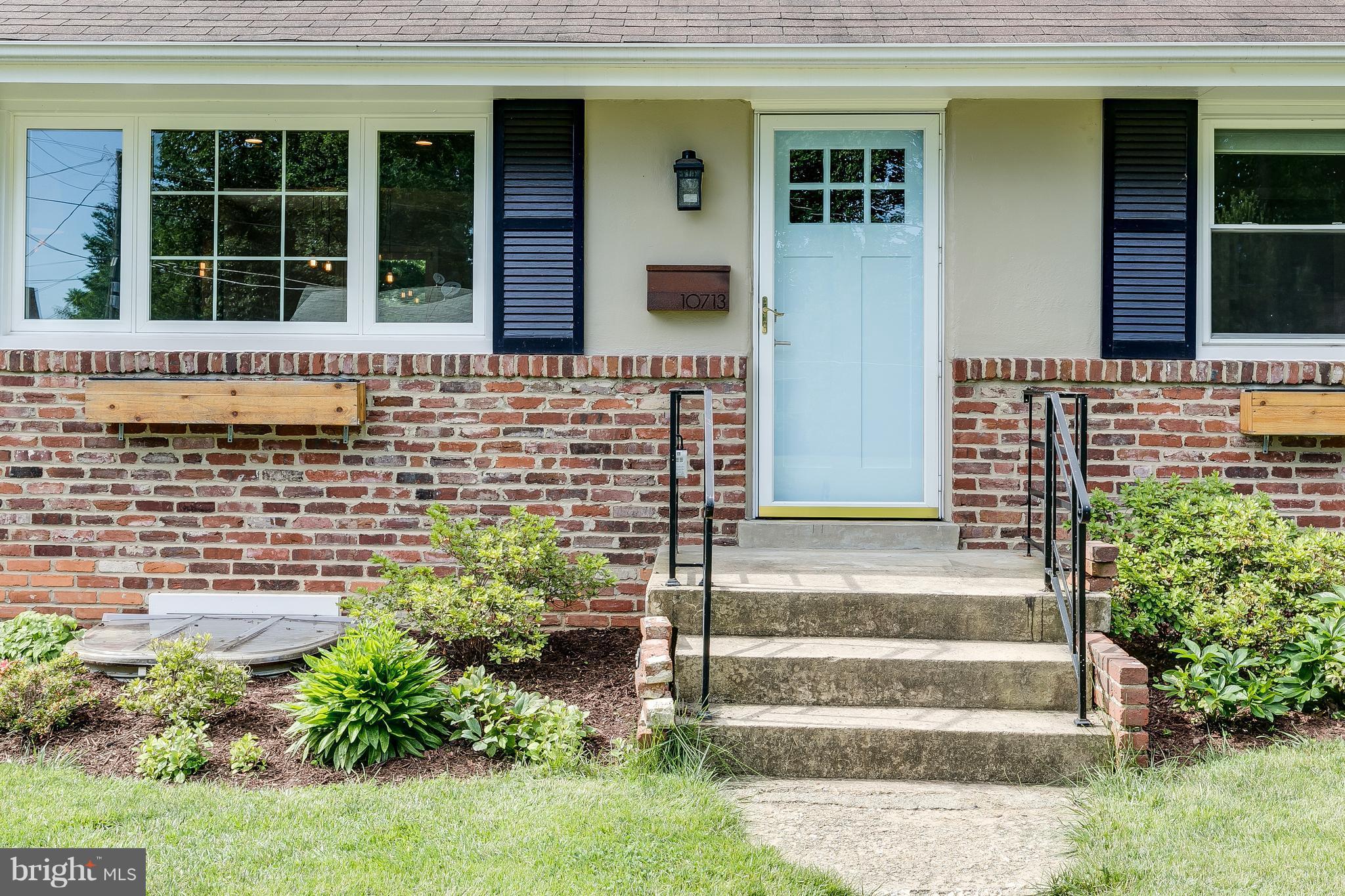 JOYCE HEIGHTS - Residential