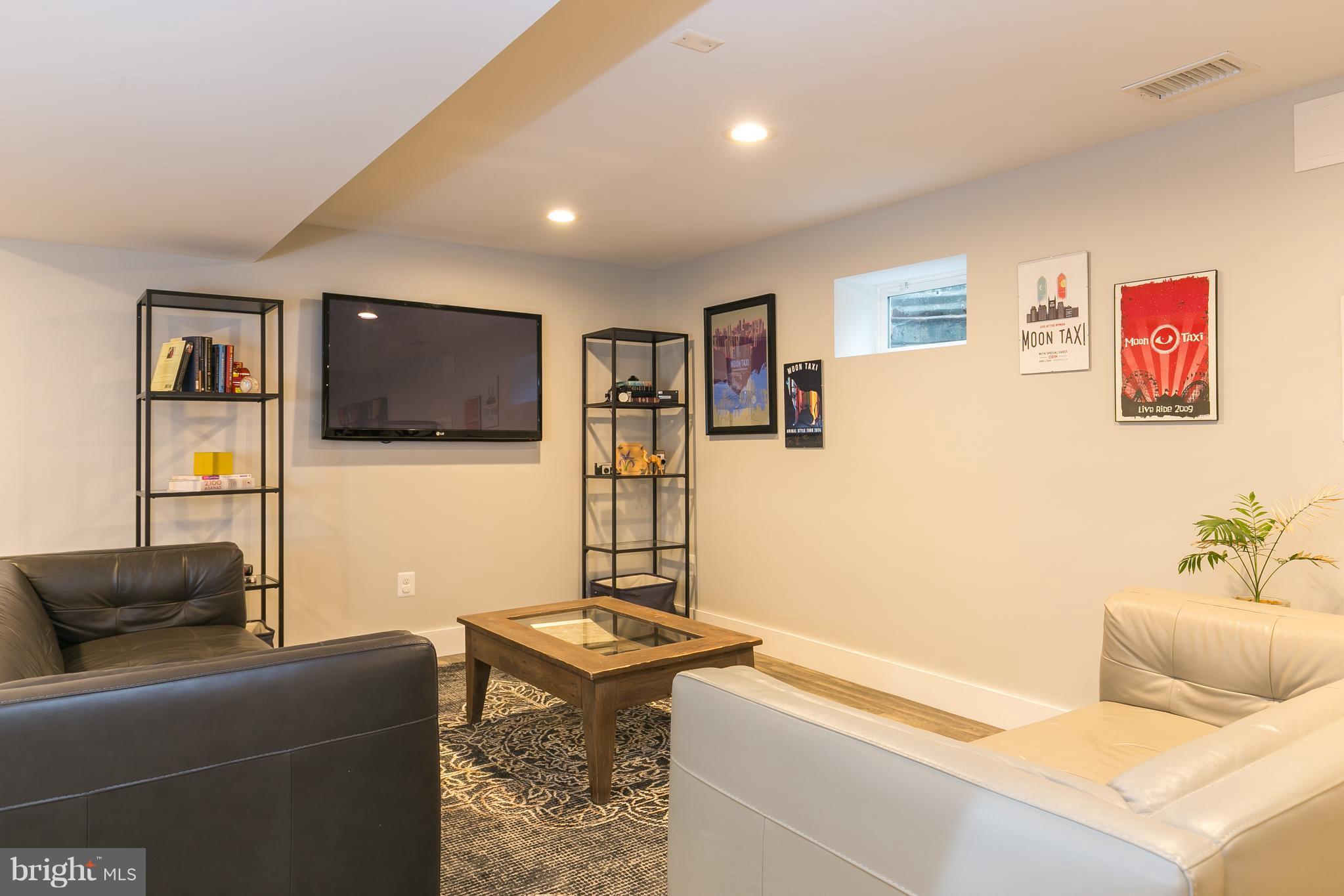 JOYCE HEIGHTS - Residential