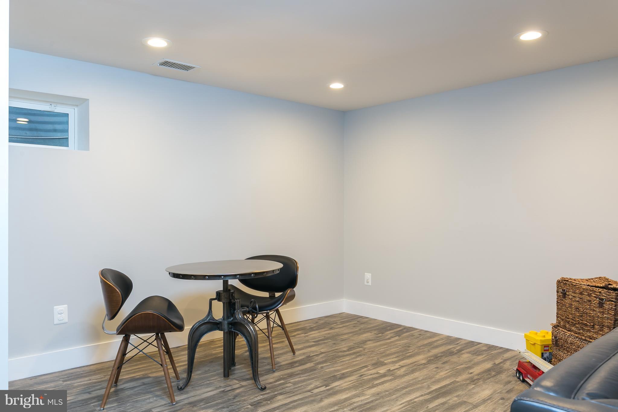 JOYCE HEIGHTS - Residential