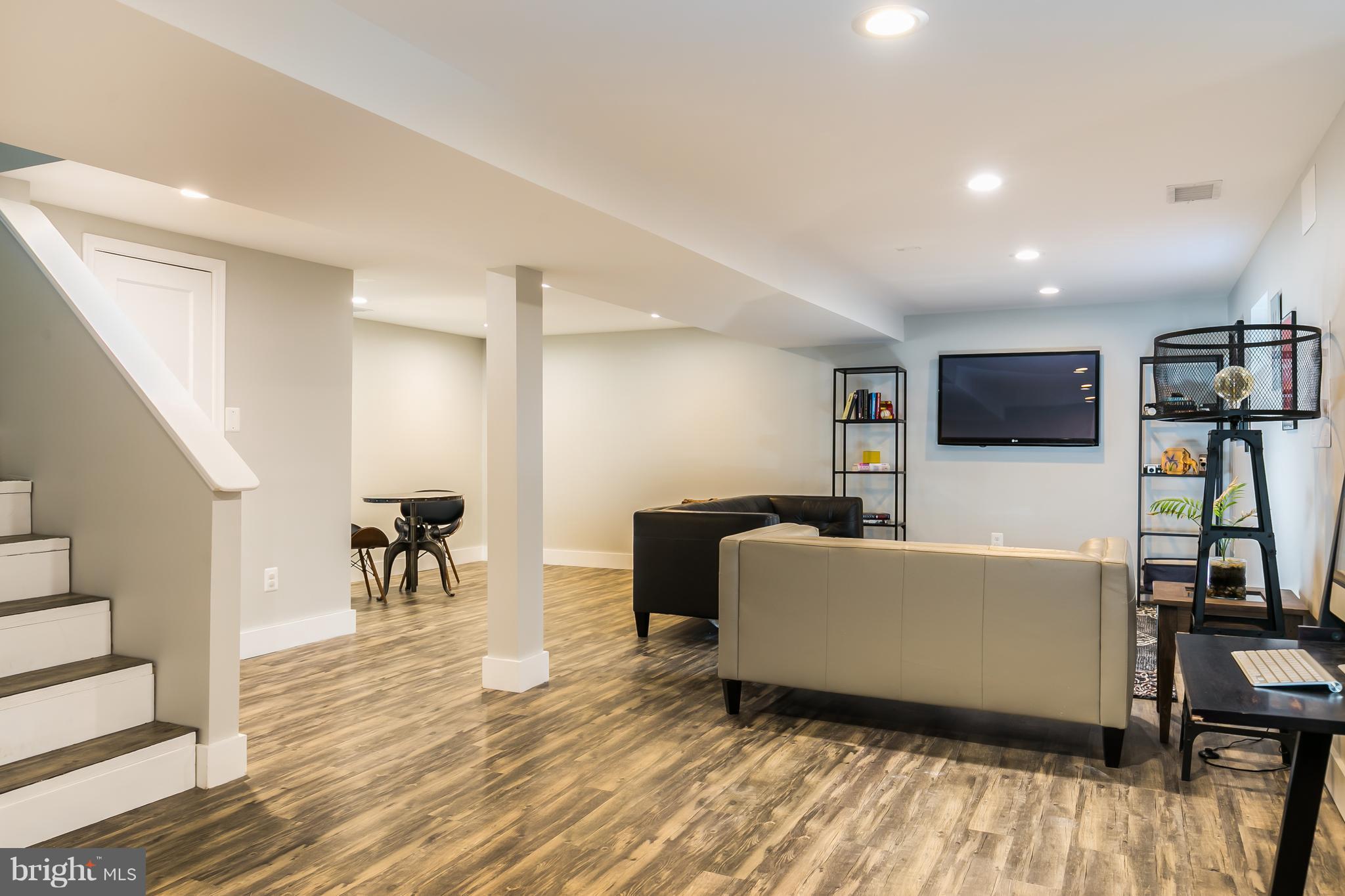 JOYCE HEIGHTS - Residential