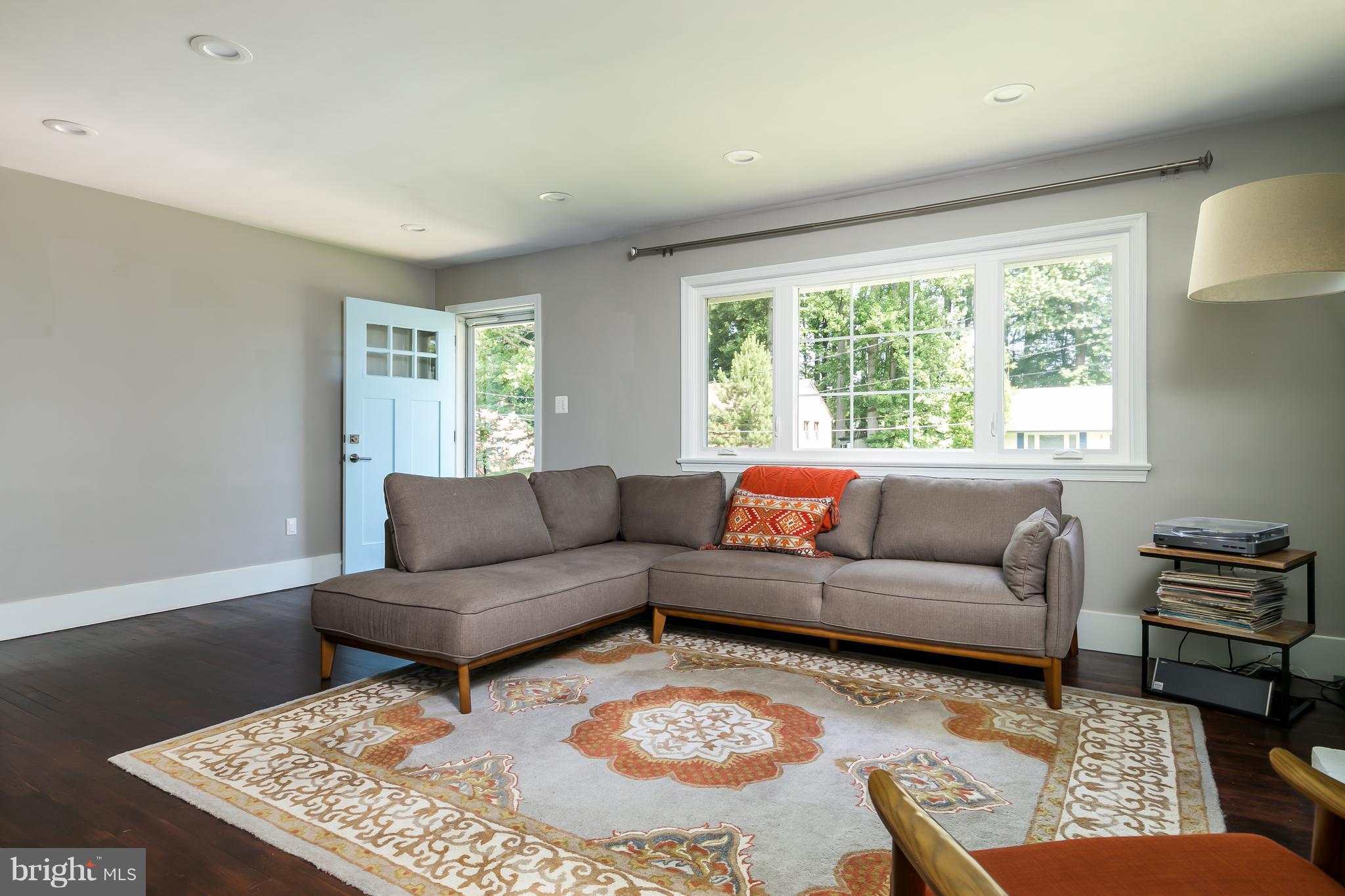 JOYCE HEIGHTS - Residential