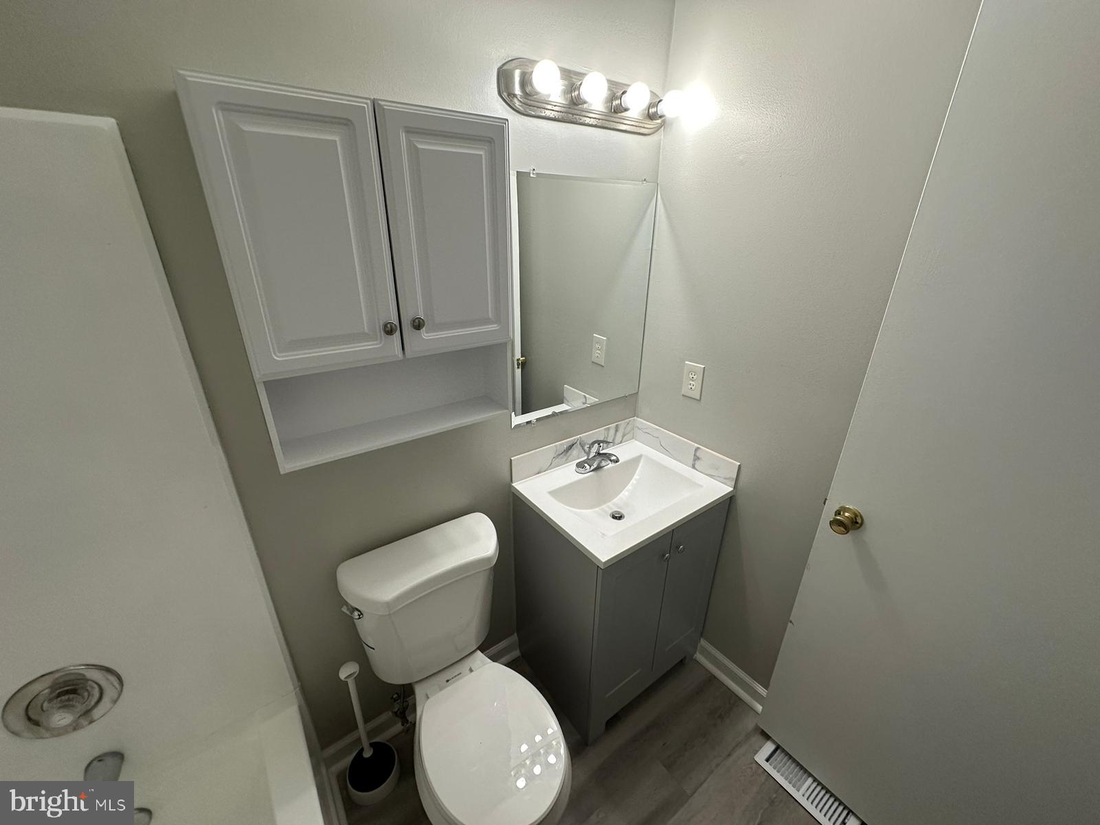 OWINGS RIDGE - Residential Lease