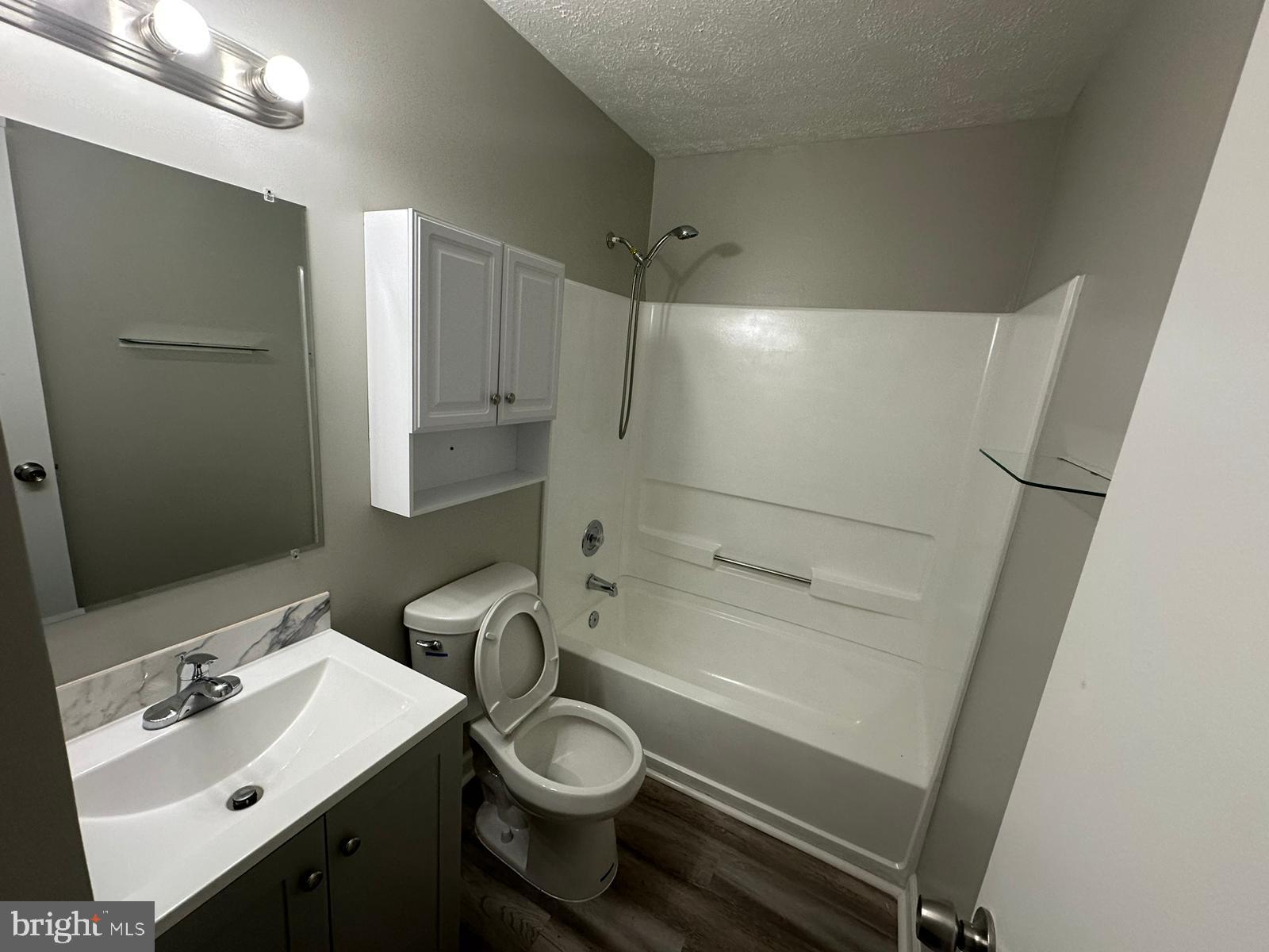 OWINGS RIDGE - Residential Lease