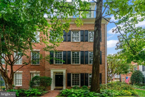 Townhouse For Rent - 1210 Roundhouse Lane<br/> Alexandria City County, ALEXANDRIA, VA 22314