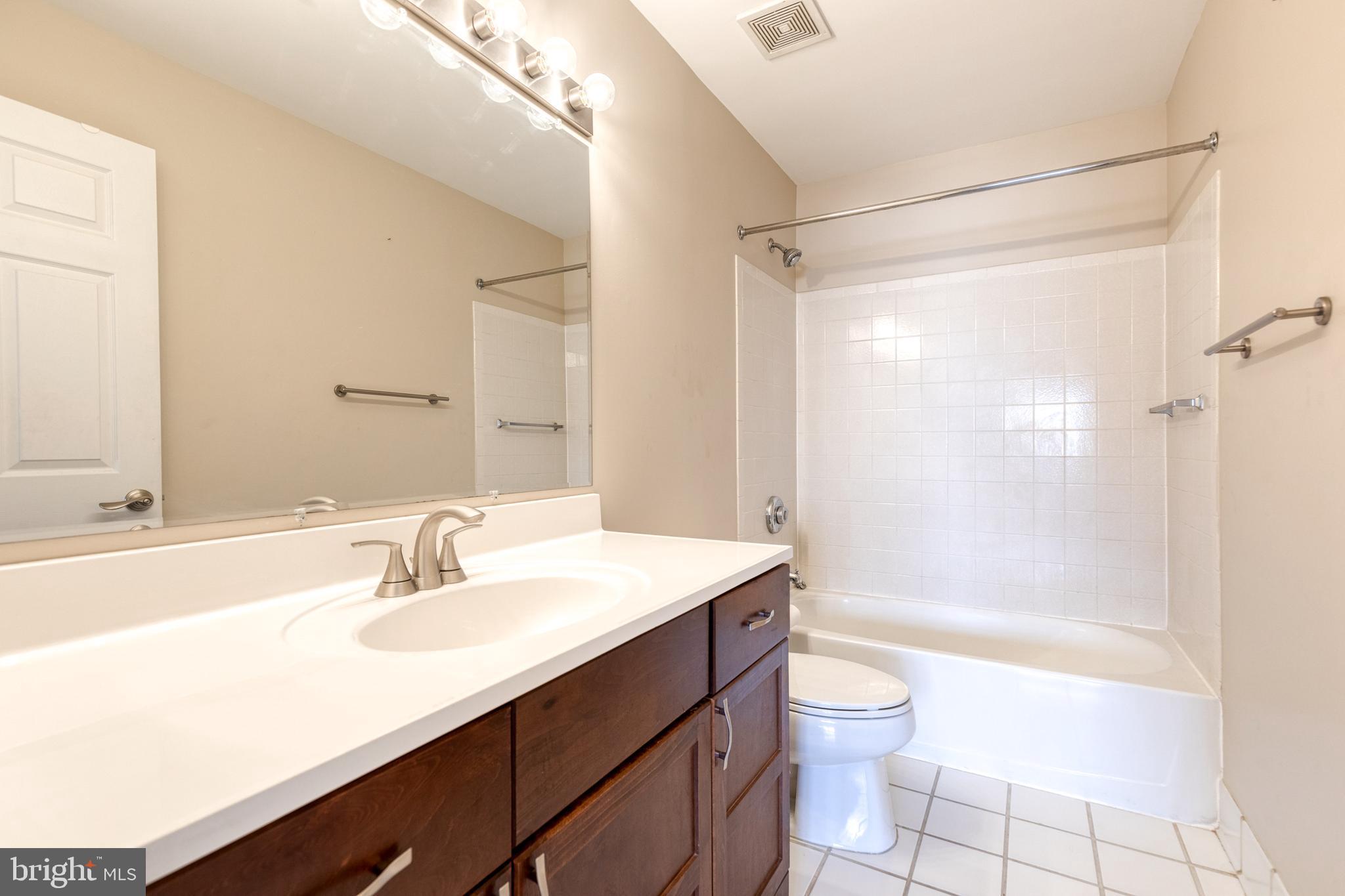 CANTON - Residential Lease