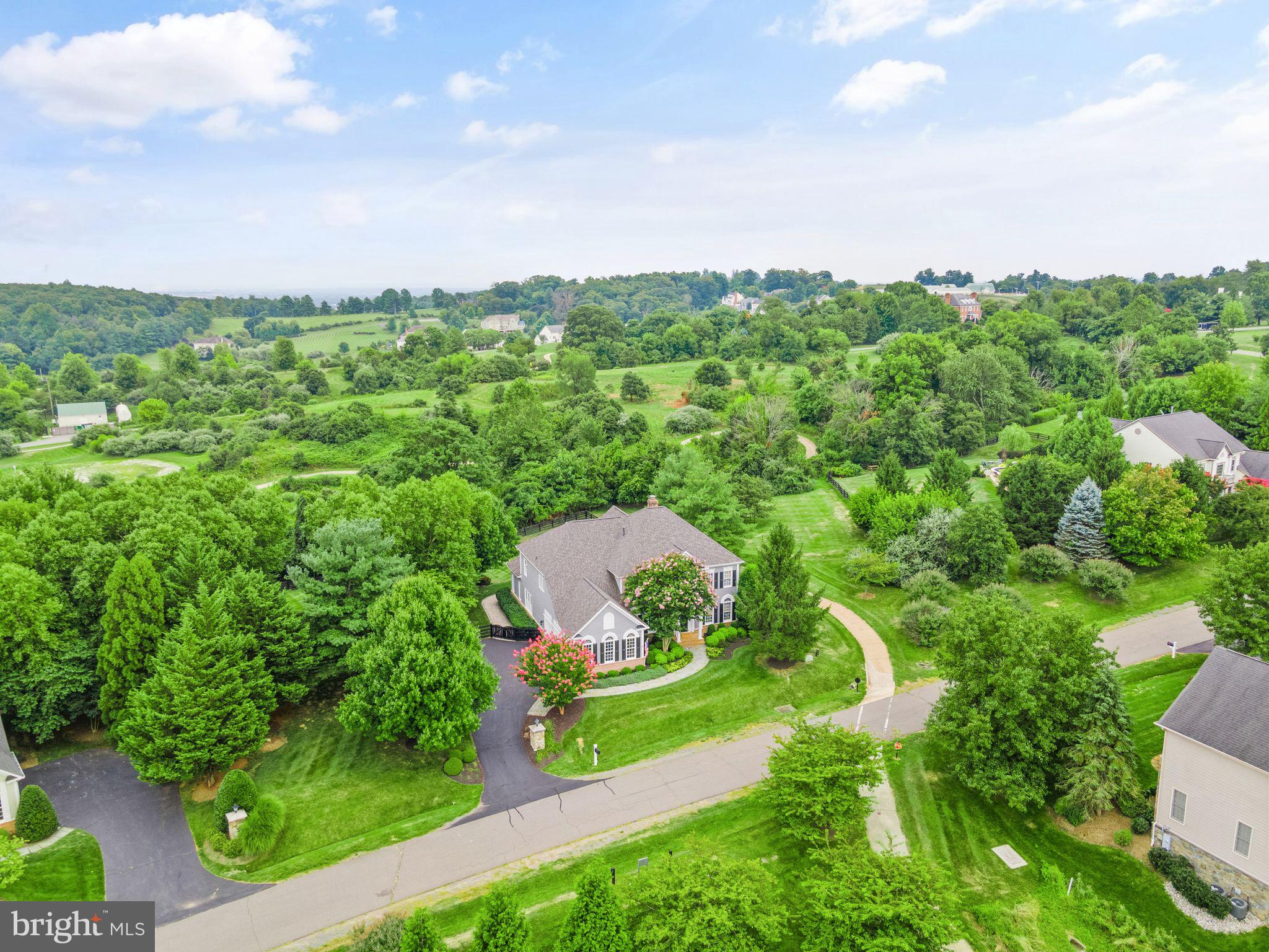 BEACON HILL - Residential