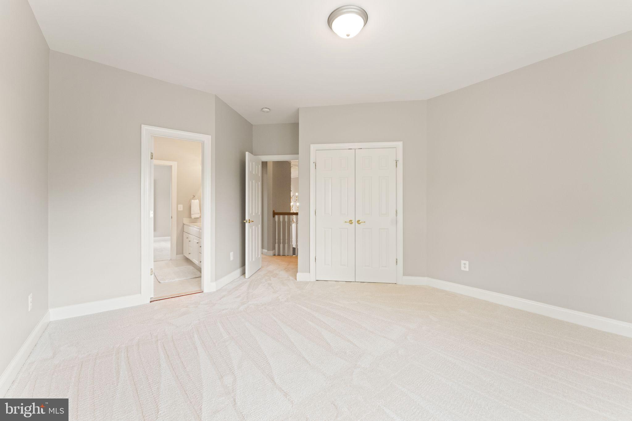 BEACON HILL - Residential