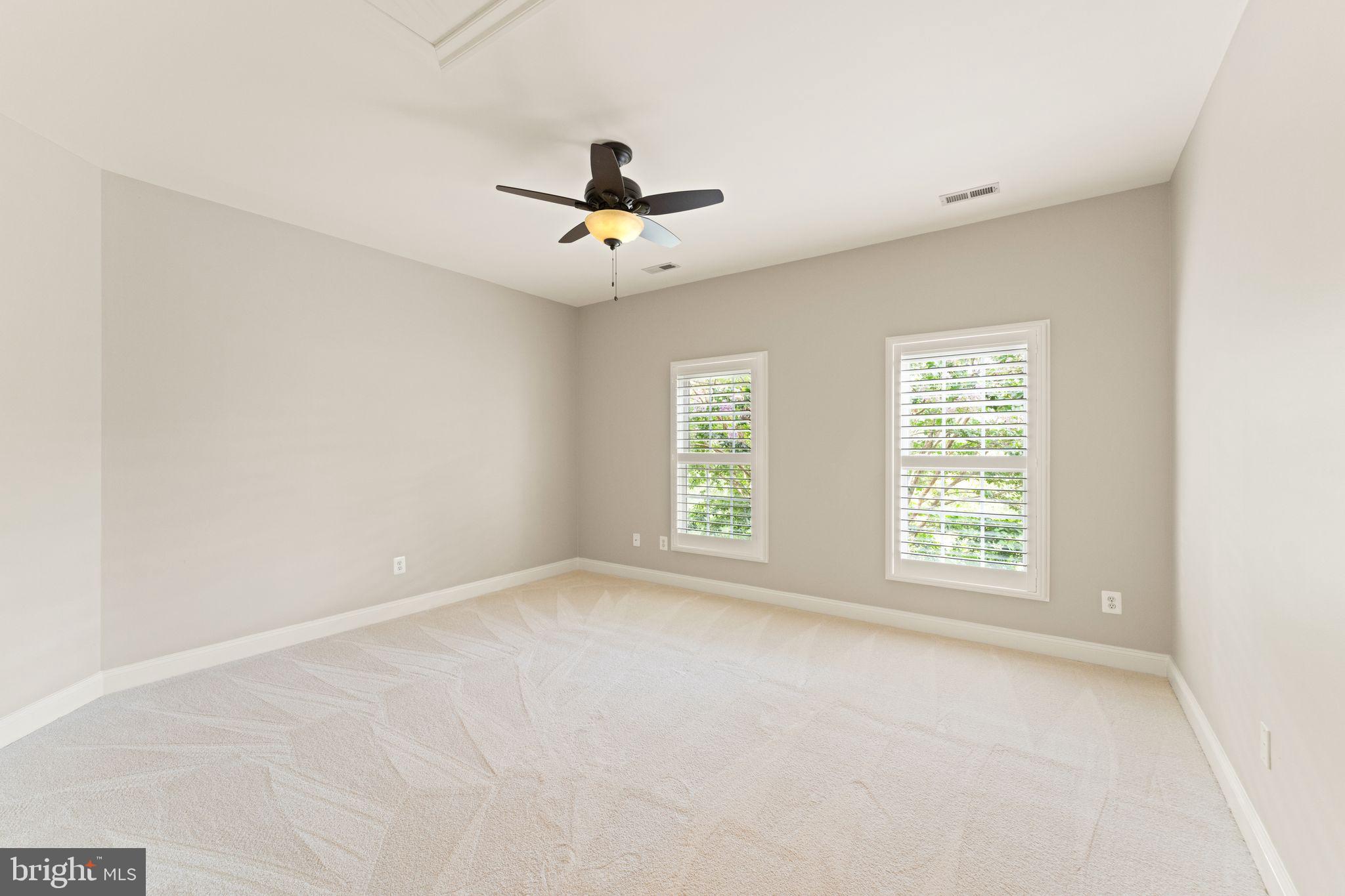 BEACON HILL - Residential