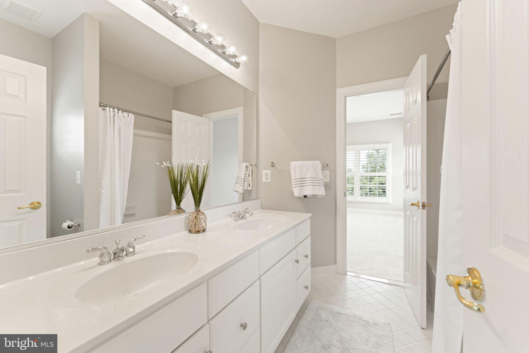 BEACON HILL - Residential