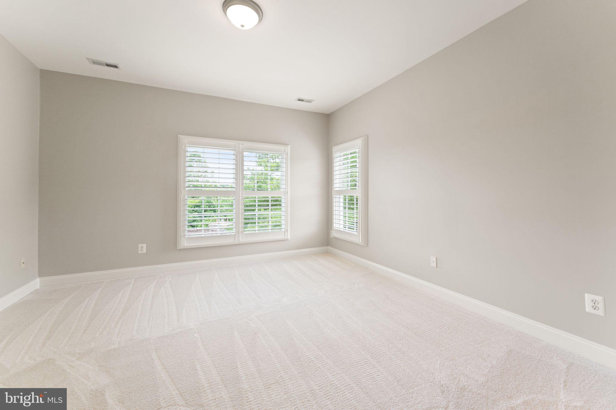 BEACON HILL - Residential