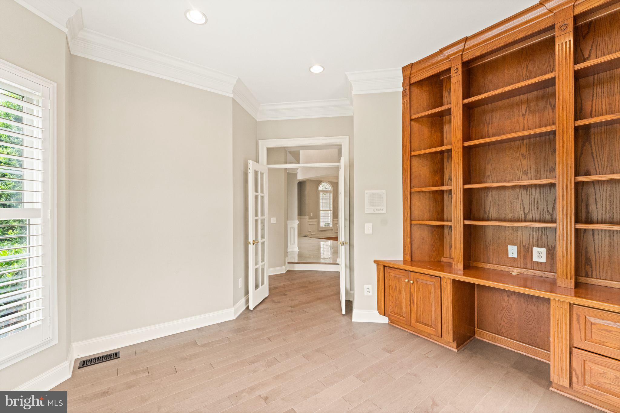 BEACON HILL - Residential