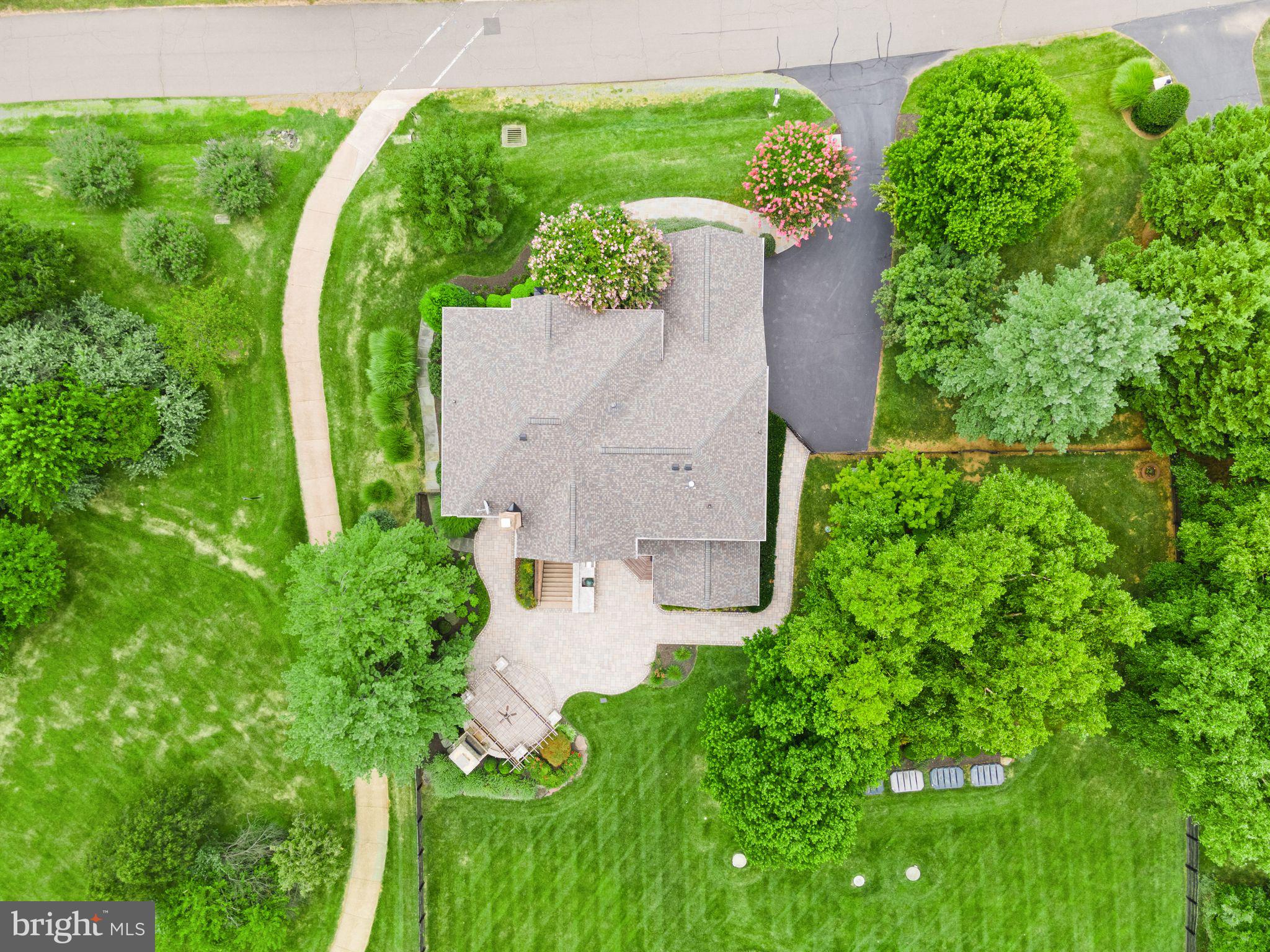 BEACON HILL - Residential