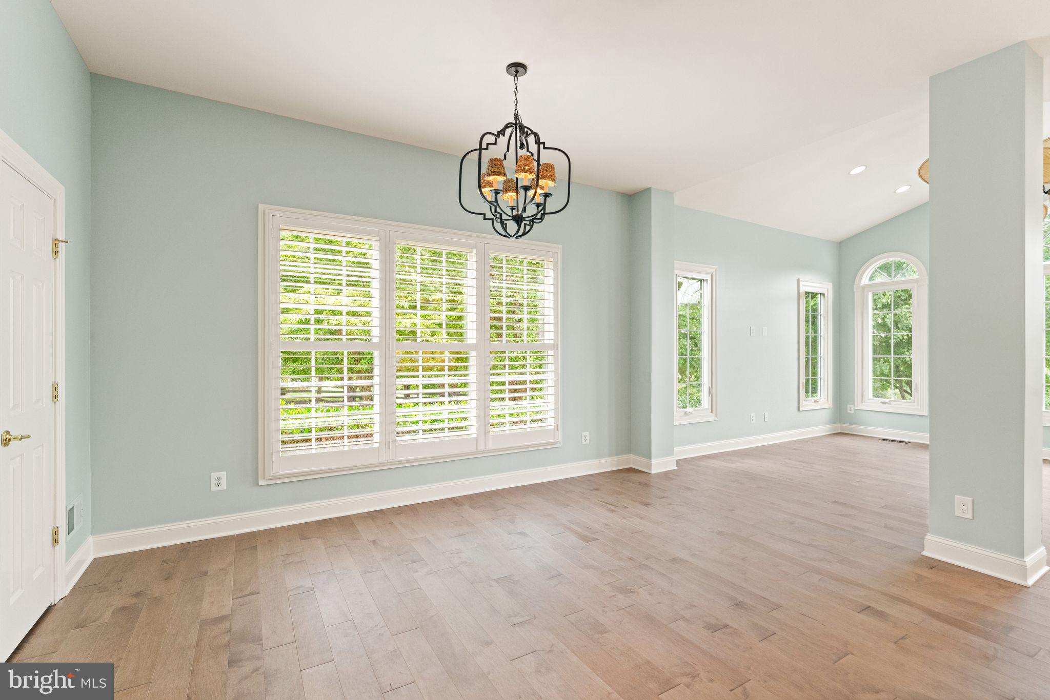 BEACON HILL - Residential