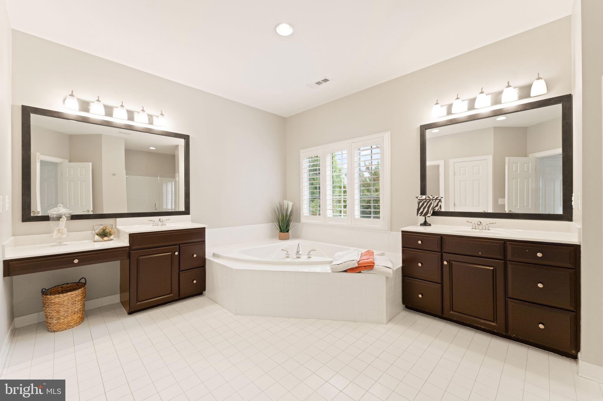 BEACON HILL - Residential