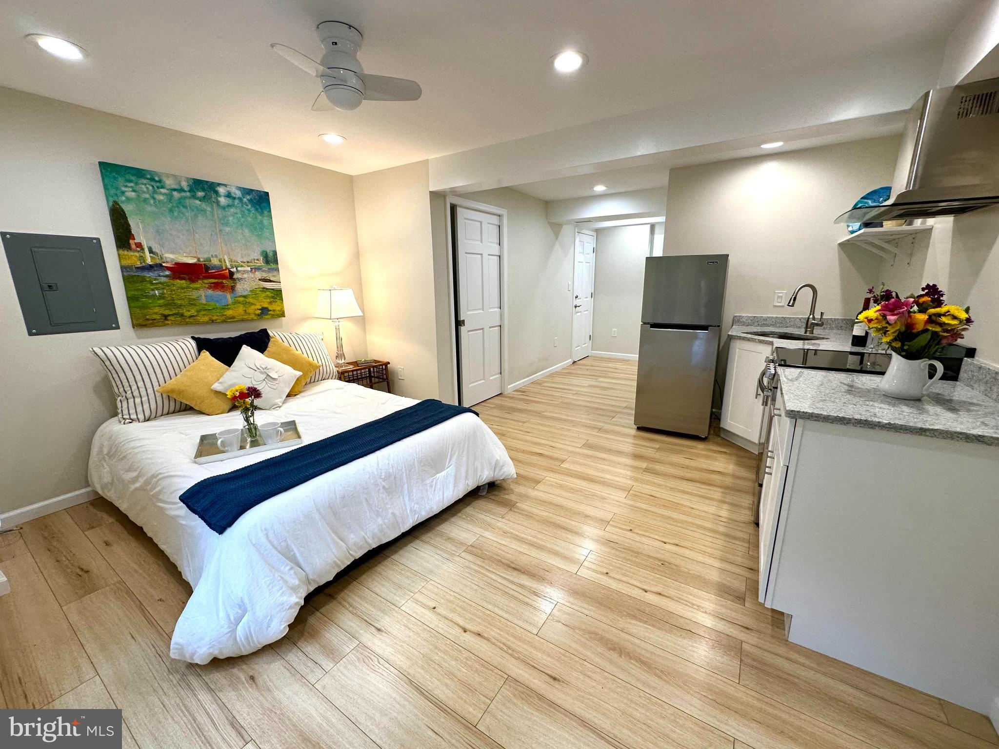 NEWINGTON FOREST - Residential Lease